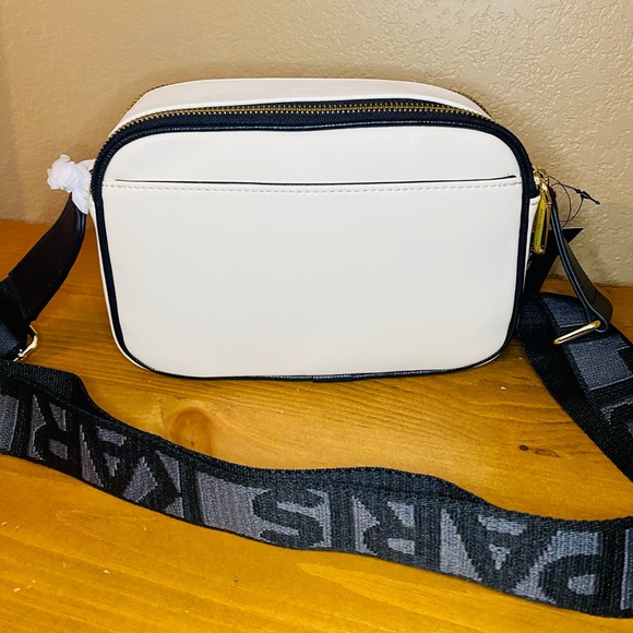 ๐ SALE ๐ NEW! Karl Lagerfeld Paris Beige Maybelle Double Zip Choupette Bag - Picture 7 of 17